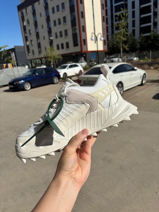 Off White Odsy1000