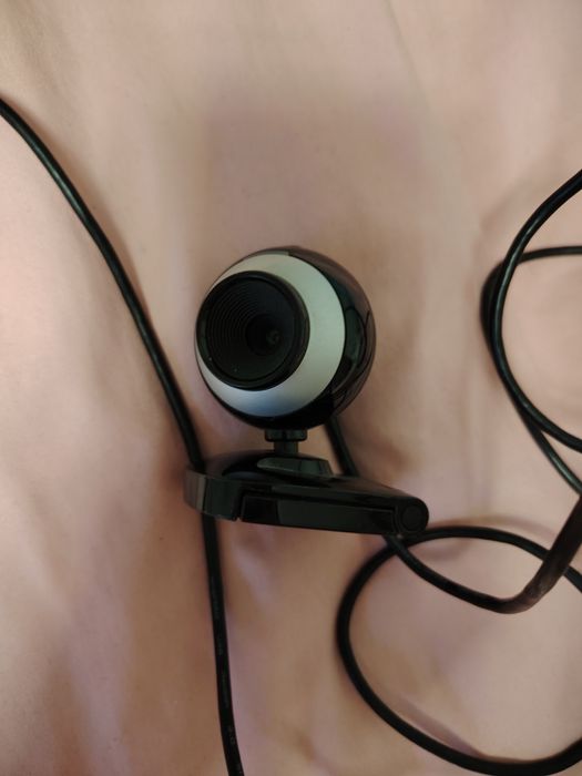 Продам веб камеру