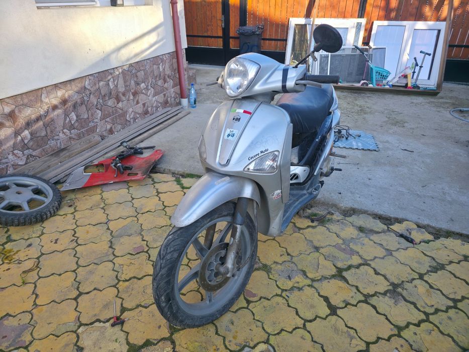 Cadru cu acte Piaggio Liberty, carte RAR, ITP, fiscal