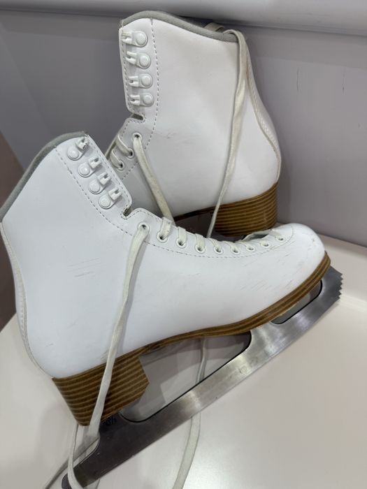 Коньки jackson 200,  с лезвиями mark1