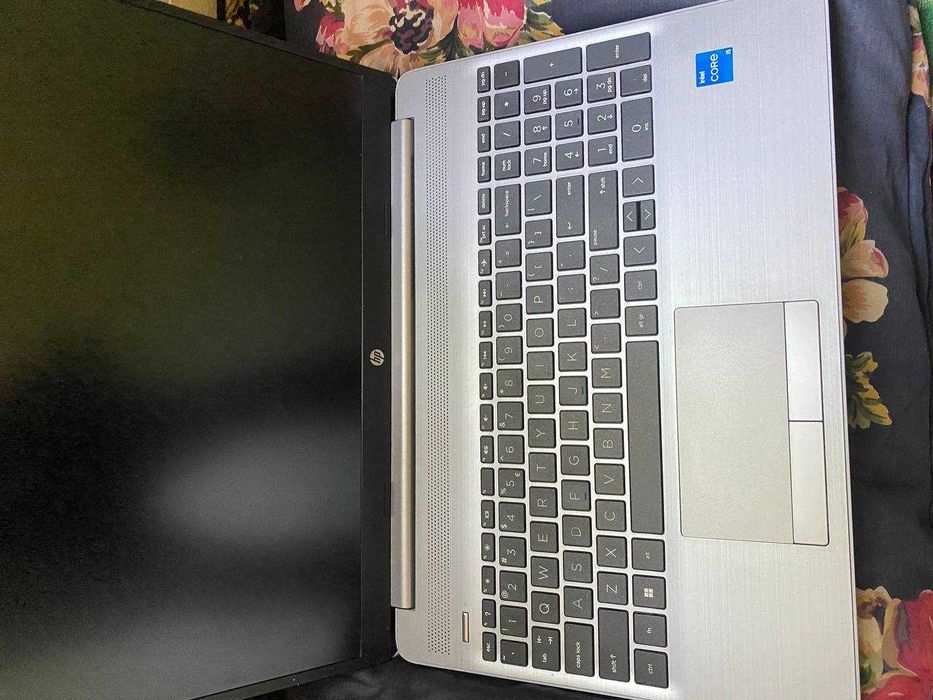 Hp kampyuter idyalni 320$ kelishamiz