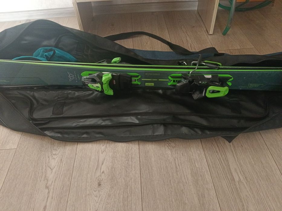 Продам горные лыжи и снаряжение