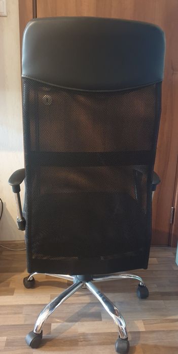 Ергономичен офис  стол