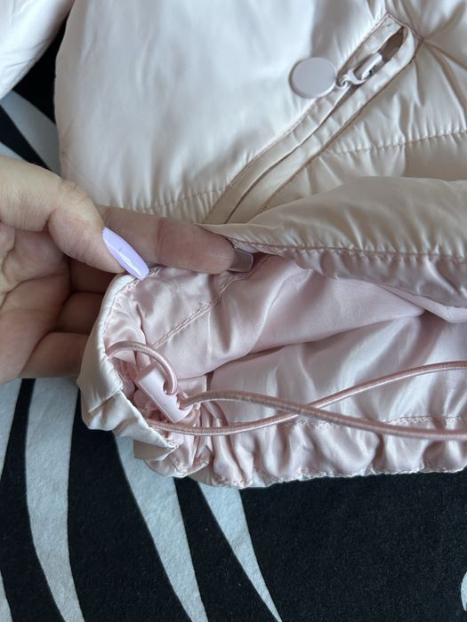 Пролетно розово яке