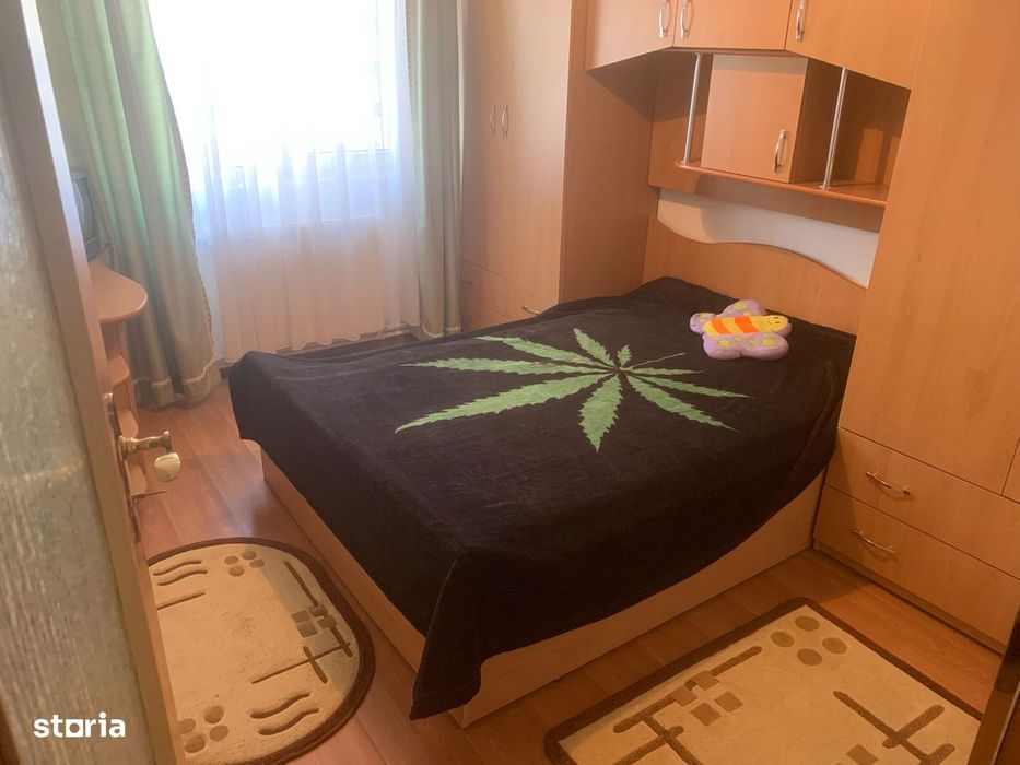 Inchiriez Apartament 2 camere, Zona Grigore Balan,250 Euro