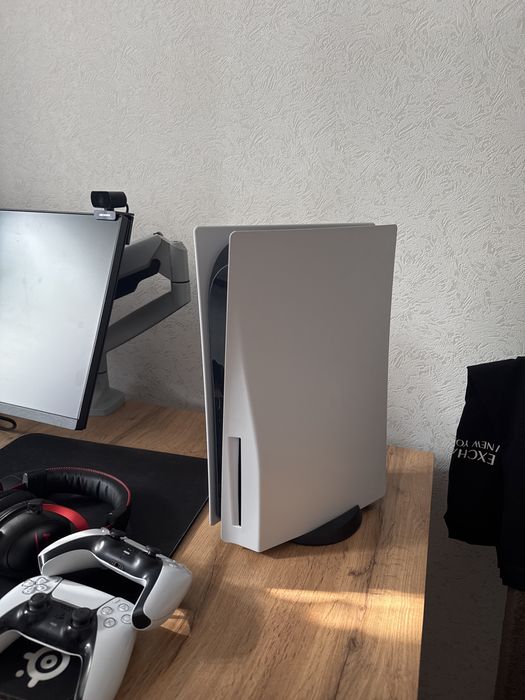 play station 5 ps5