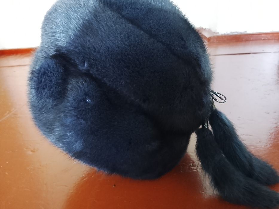 Продам норковую шапку