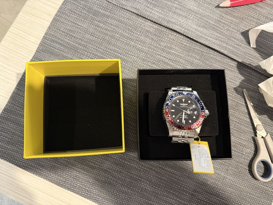 Ceas invicta pepsi