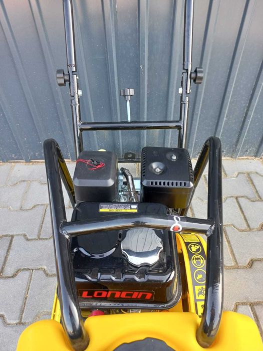 Placă Compactoare cu Rezervor de Apă 196cc,Noua in cutie