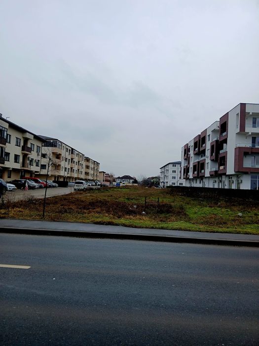 De vănzare 4000m Popesti Leordeni str Leordeni