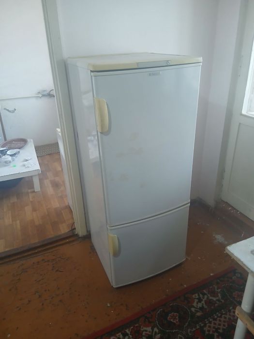 Stenka xolodilnik kovyor xontaxta divan kreslo sotiladi