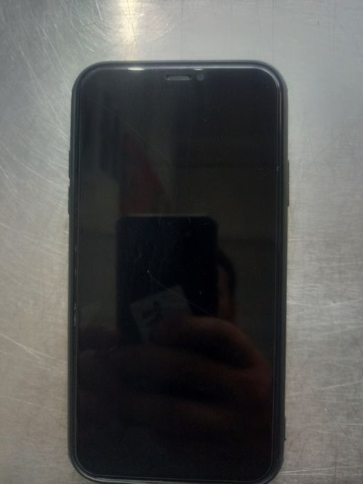 Айфон 11, 128. 77