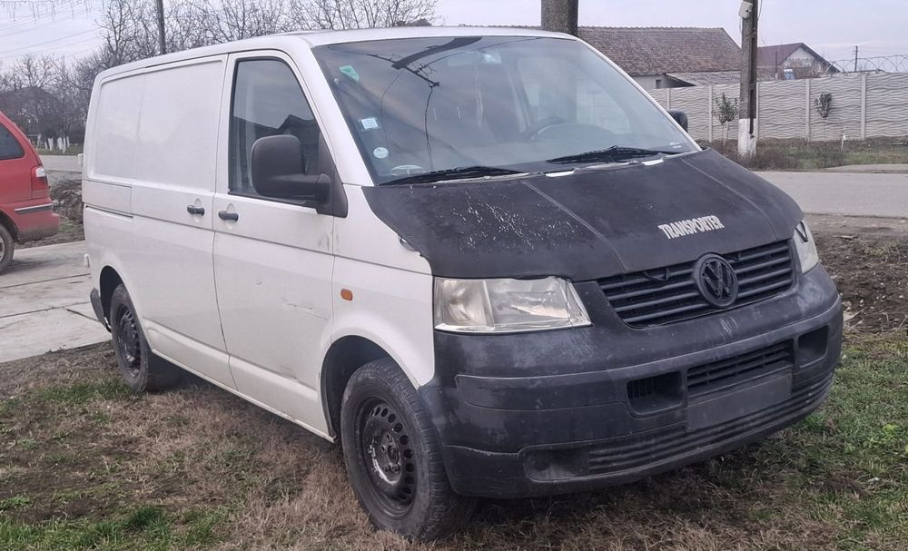 Dezmembrez vw transporter t5 2.5 diesel 2008 cod motor (BNZ/AXD)