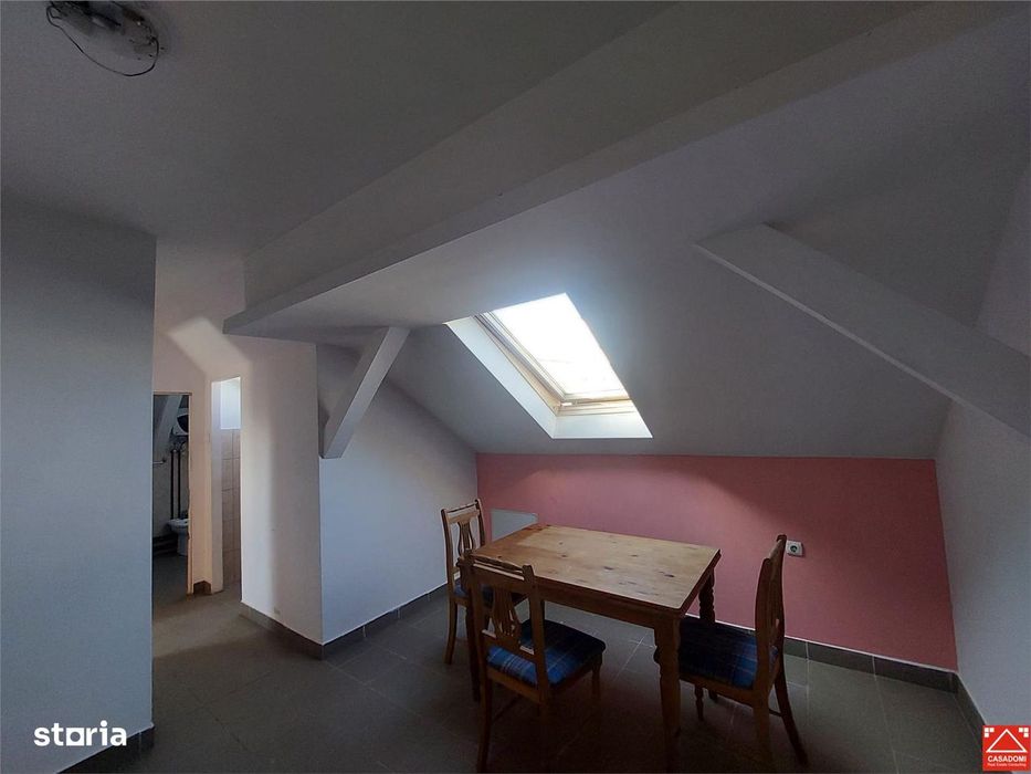 Apartament la mansarda, ultracentral