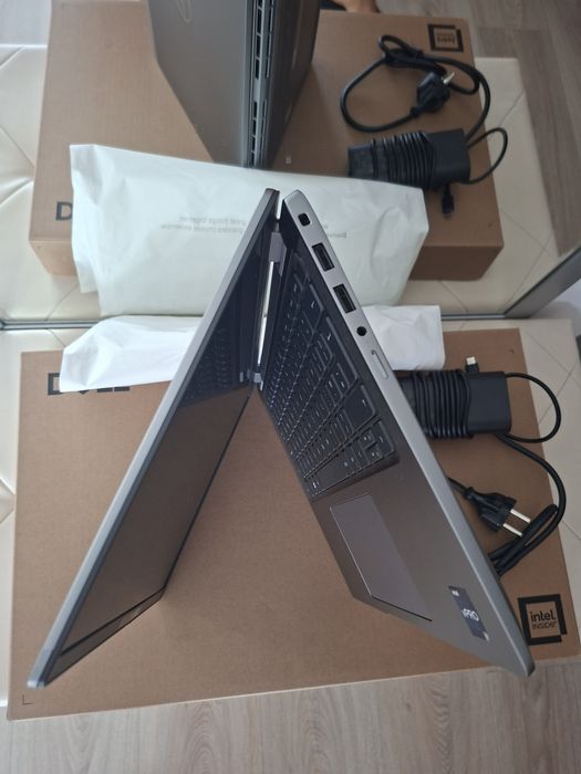 Dell Latitude 7440, 14" Fhd, i7-1370P, 32Gb, 512SSD, 5G, US