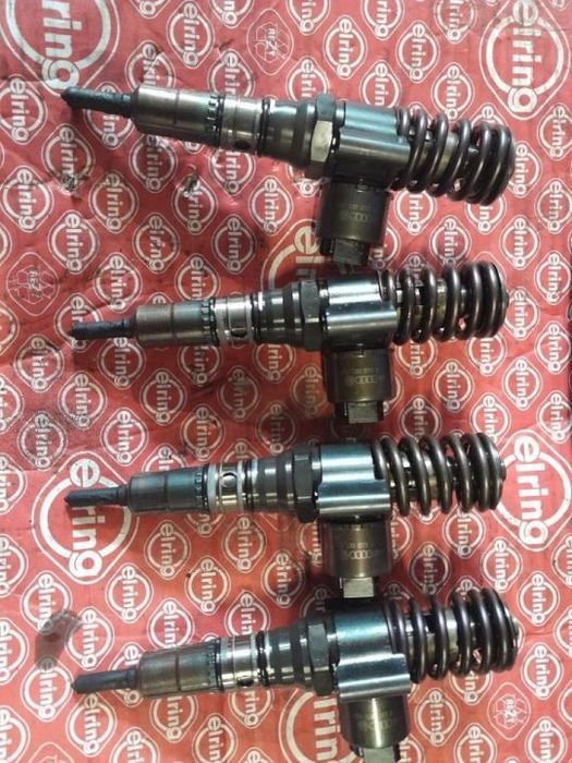 injector injectoare skoda Octavia 2 2.0tdi bkd azv audi a3 seat leon v