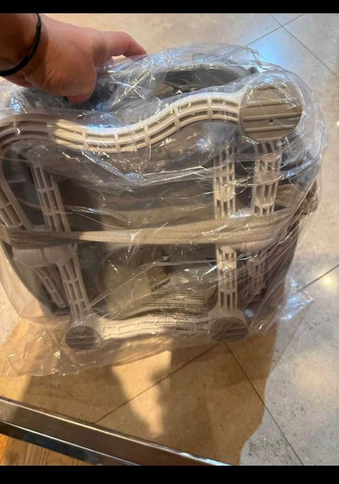 Практично детско столче за хранене – запазено