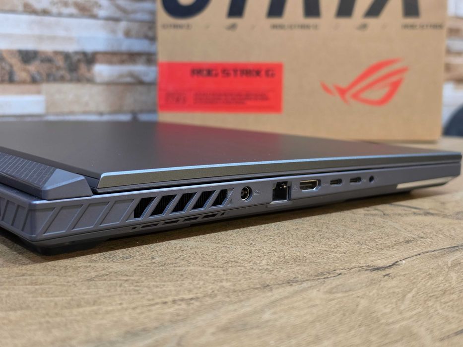 Asus ROG Strix 18 Core i9 14900HX/RTX 4070/32GB DDR5/1TB SSD/Гаранция/ROG Nebula 500 NIT