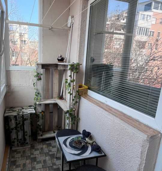 Под наем тристаен ап. в Смирненски