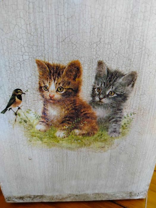 Котешка катерушка с къща, ПДЧ, ръчна декорация, УНИКАТ