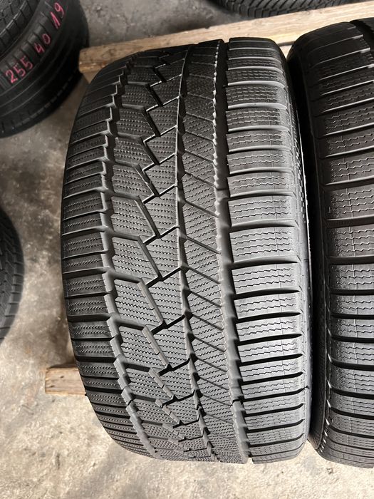 2 anvelope iarna ca NOI 255/35/19 , Continental RunFlat , DOT 4622