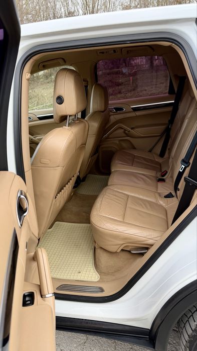 Porsche Cayenne 3.0d 2012