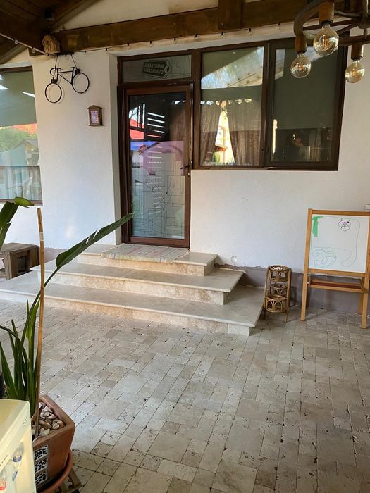 Se vinde locuința P+1E