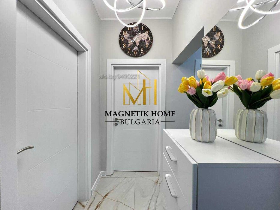 Дава се под наем Тристаен апартамент в Бургас, Център - 80 кв.м за 714 € - Снимка #10