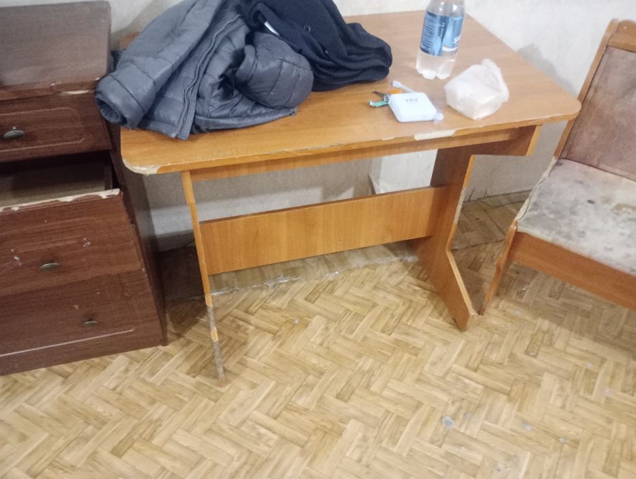 Отдам даром мебель все