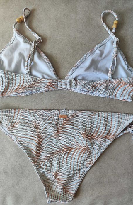 Бански костюм Roxy.