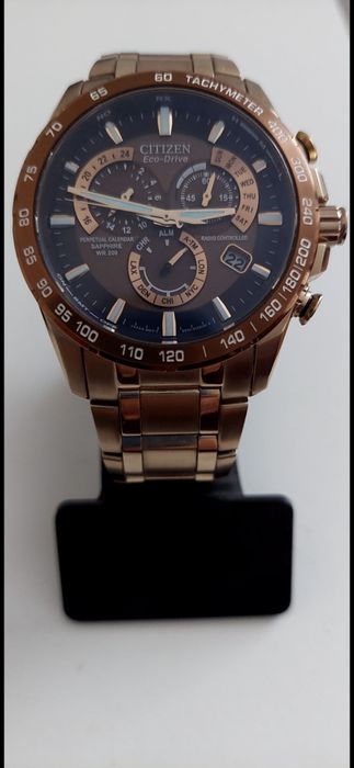 Se vinde colecția personală