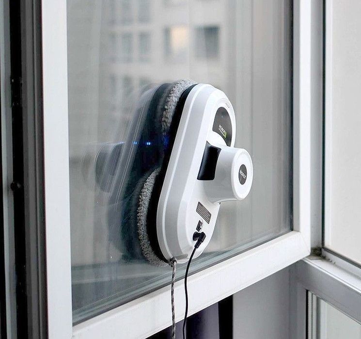 Сдам в аренду робот мойщик окон.