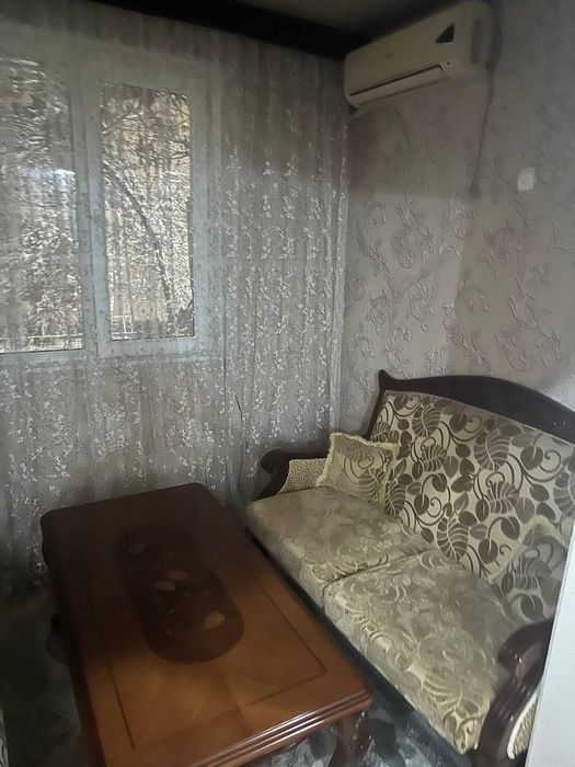 НЕ МАКЛЕР. Квартира своя.3/2/4  Дом кирпичный. Теплый. Соседи отличные