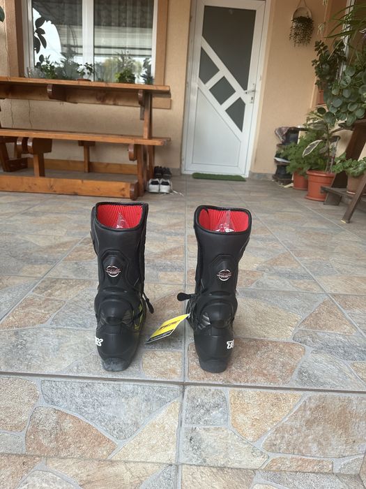 Vand Ghete TCX nou noute marimea 42