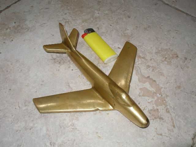 .Бронзов Самолет.