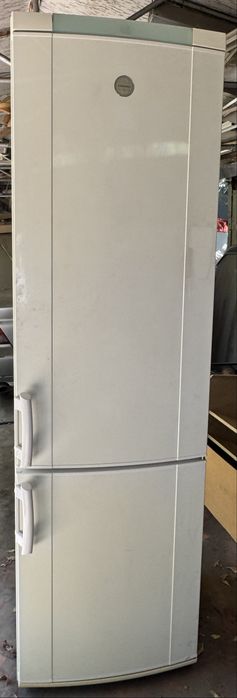 Холодильник Electrolux