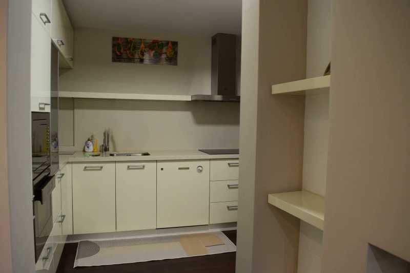 Дава се под наем Тристаен апартамент в София, Младост 2 - 110 кв.м за 899 € - Снимка #4