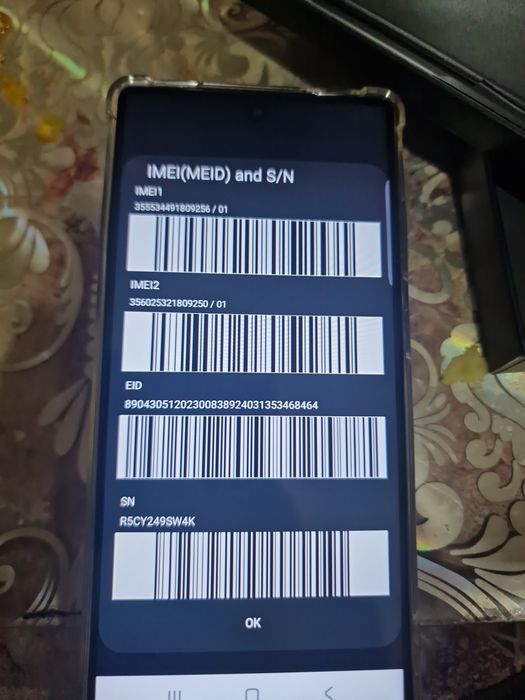 Vând samsung s25 ultra