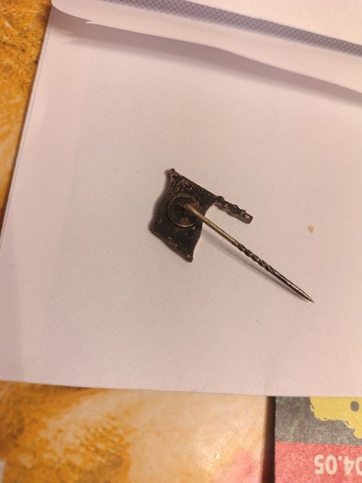 Broșă vintage O.F.C. Kickers 1901 e.V. - suvenir de colecție