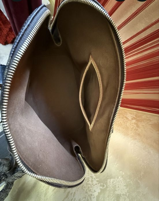 Poșetă Louis Vouiton Paris ORiGiNAL%