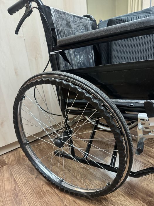 Продам Инвалидную коляску