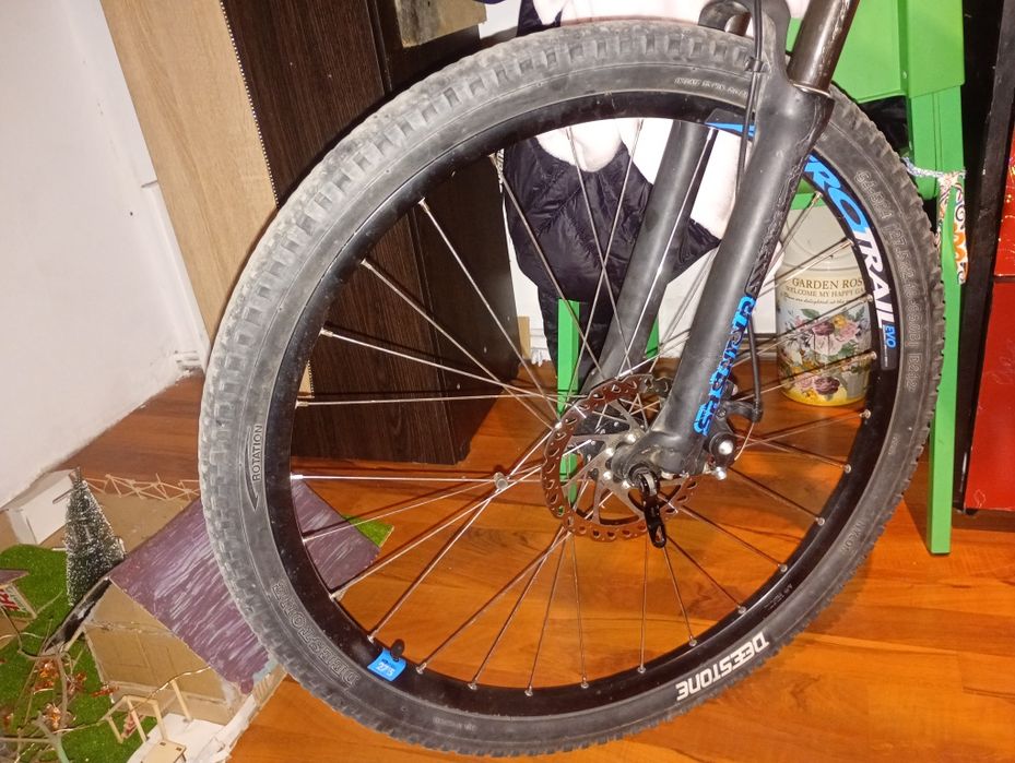 Vând rockrider 520 B-TWIN