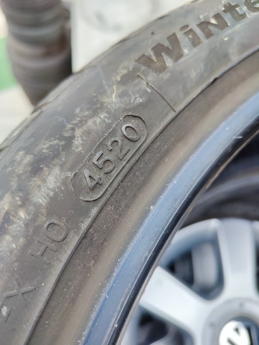 2 бр зимни 195/45/18 Hankook