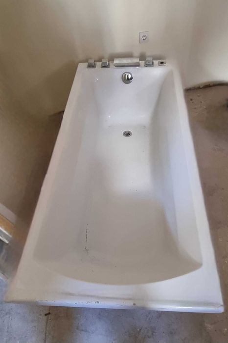 Продавам вана за баня