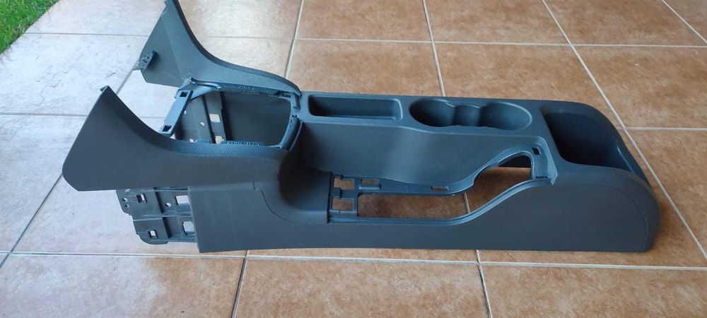 Consola centrala schimbator de viteze Focus 2