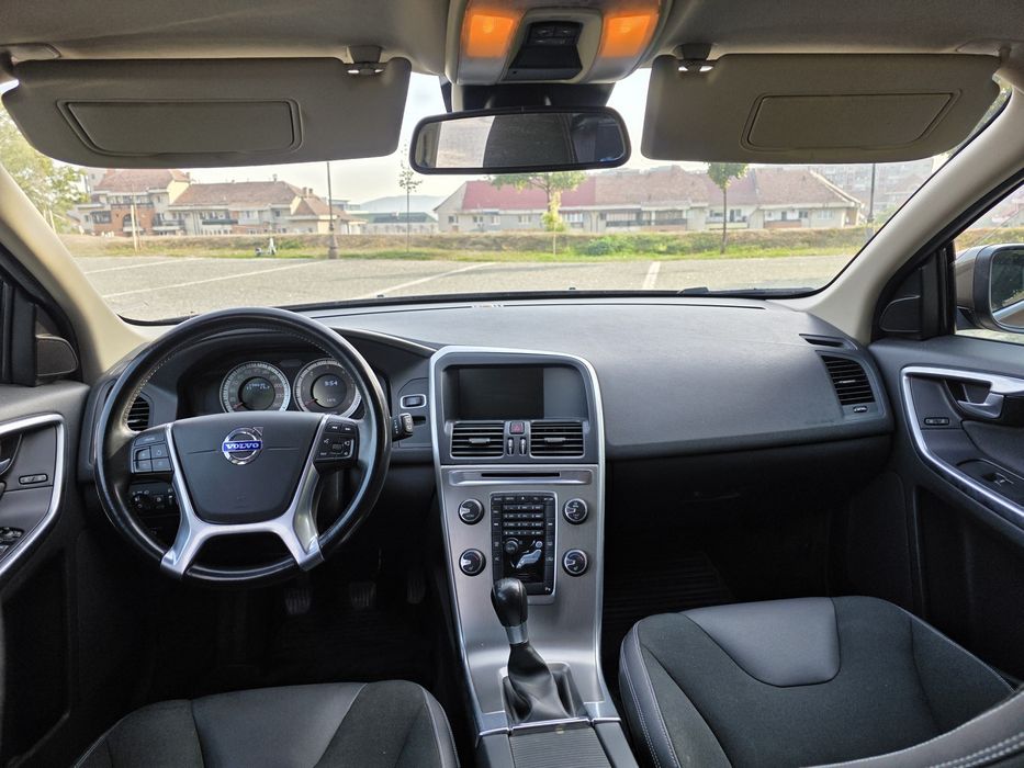 VOLVO XC60 2013 — imagine 4