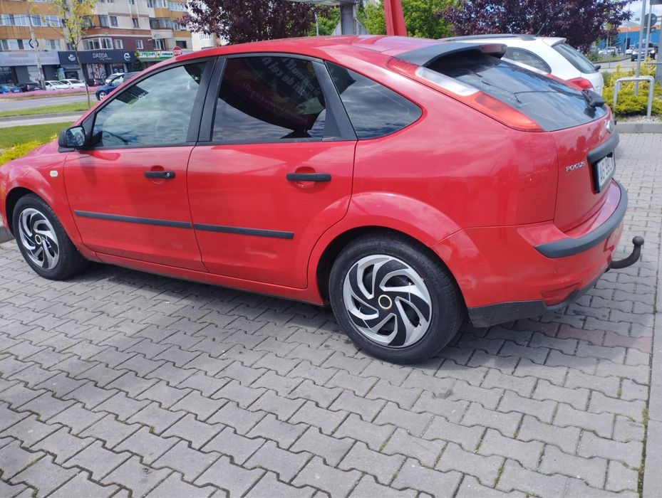 Ford Focus benzina + GPL  1.6 MPI  100cp(proprietar)