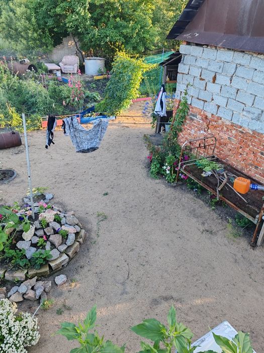 Продам дачу в черте города