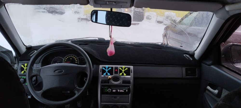 Приора 2012 года