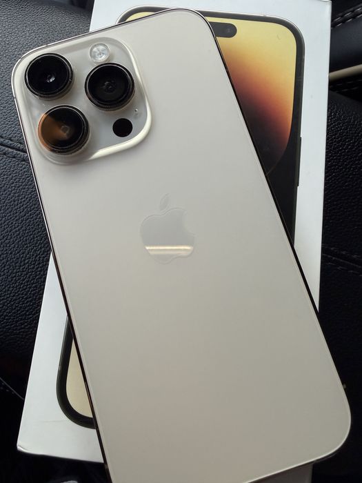 IPhone 14 pro память 128 гб с коробкой